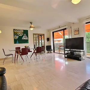 Leï Tapenié Par Dodo-a-cassis Appartement